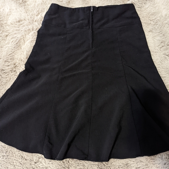 Y2K Vintage Fit Flare Black A-Line Skirt - Picture 3 of 5